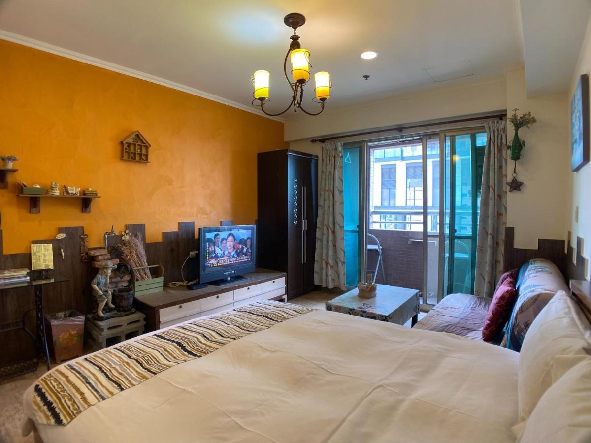 Ct Theme Suite Kaohsiung Bagian luar foto