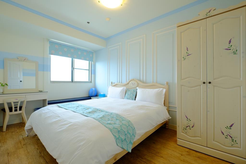Ct Theme Suite Kaohsiung Bagian luar foto