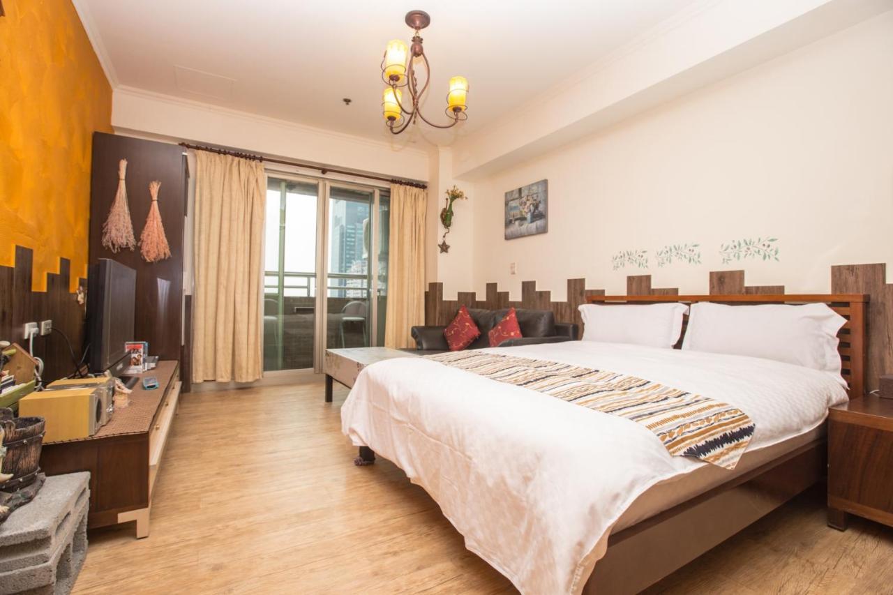 Ct Theme Suite Kaohsiung Bagian luar foto